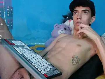Stripchat Live Sex of Juan_Gomezz26