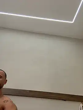 Stripchat Free Porn Cam of Mateo_Ospina_