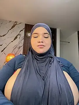 Stripchat Best Webcam of sweetmuslim01