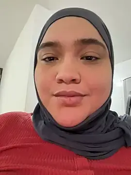 Stripchat Free Porn Cam of sweetmuslim01