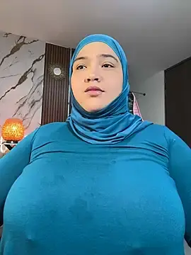 Stripchat Sex Cam of sweetmuslim01