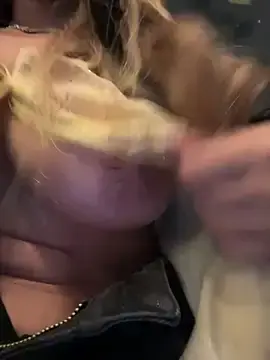 Stripchat Free Live Porn of Nina_velvet01