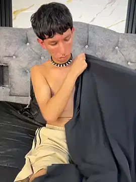 Stripchat Live Porn of Noah-fire