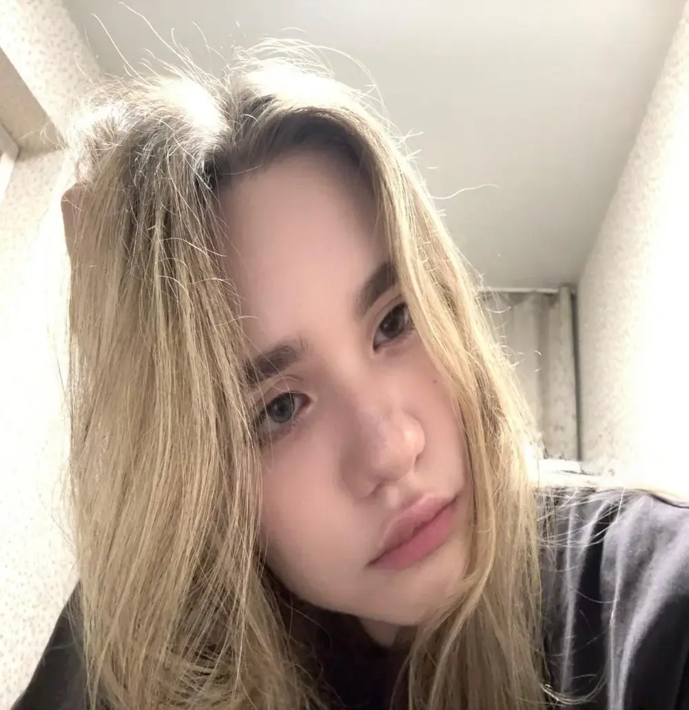 ANNABELLE_LU