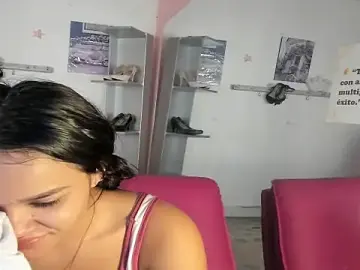 Stripchat Adult Webcams of CAMILA--REY