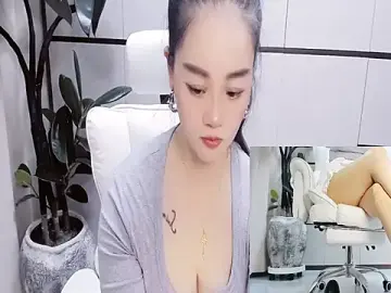 Stripchat Adult Webcam of Latte-01