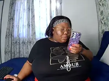 Stripchat Live Sex Cam of DAIRYBELLELIZxx