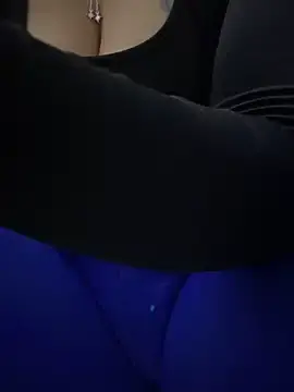 Stripchat Watch Live Sex Cams of kim_monti