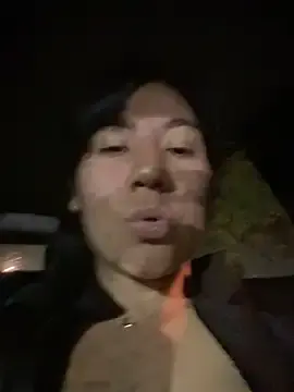 Stripchat Best Webcam of kim_monti