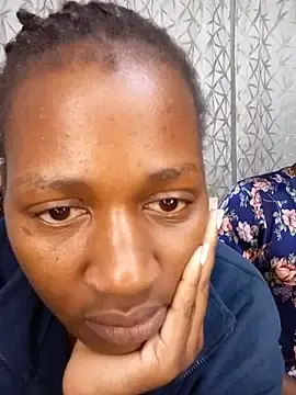 Stripchat Live Sex of DimpleQueen_01
