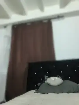 Stripchat Free Live Porn of LorenRosse