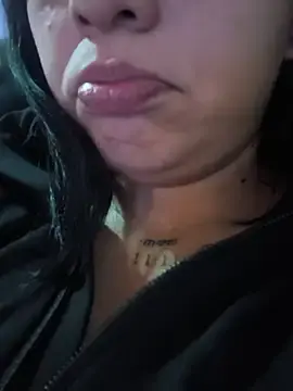 Stripchat Nude Webcam of LorenRosse