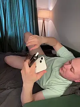 Stripchat Free Live Porn of MrMrsRight