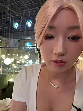 Stripchat Live Sex Cam of winter11