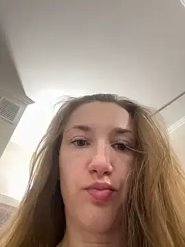 Stripchat Sex Cam of KateRedgar