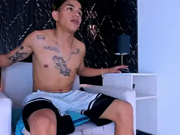 Stripchat Adult Video Chat of Lian_Jacob