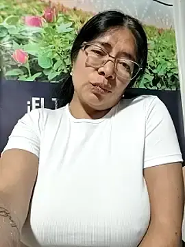 Stripchat Sex Chat of __valentina18