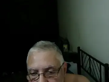 Stripchat Live Sex of 100Tauros