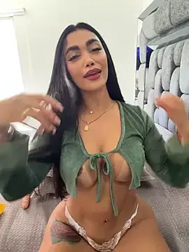 Stripchat Sex Cam of emma_andrew1
