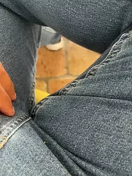 Stripchat Sex Cam of Priv69ley