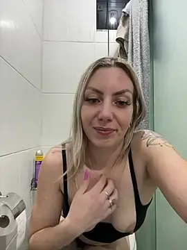 Stripchat Best live sex cam show of Alana_sc
