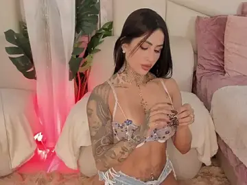 Stripchat Free Porn Cam of ValkyBes