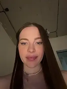 Stripchat Live Sex of -SweetDi-