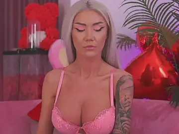 Stripchat Watch Live Sex Cams of fallingangel