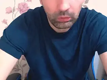 Stripchat Live Sex Cam of Leo_1617