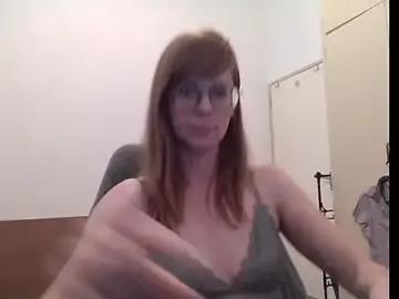 Stripchat Live Porn of SavannaGirly