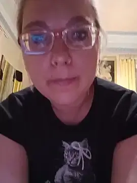 Stripchat Sex Chat of VikaKing