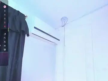 Stripchat Free Porn Cam of bigboobs_violeta