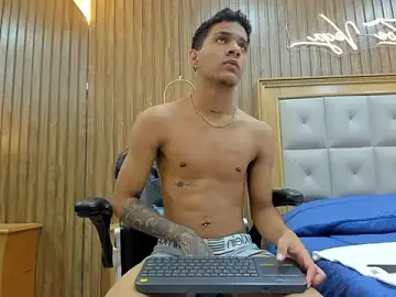 Stripchat Live Sex of Mael_Jason