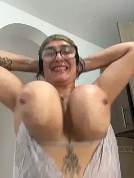 Stripchat Sex Cam of star_anastasia