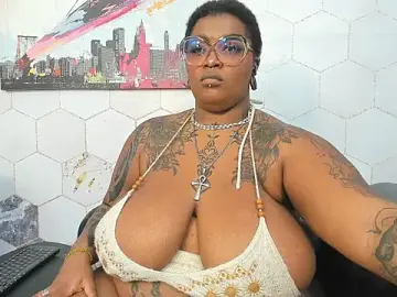 Stripchat Free Live Porn of Anaa_Fuentess