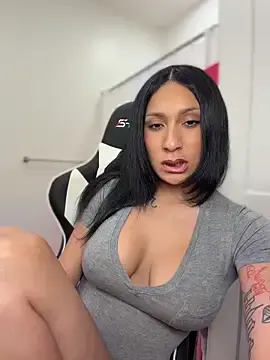 Stripchat Live Sex Cam of FerrariFrench