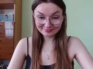 Stripchat Watch Live Sex Cams of LooveELLYx