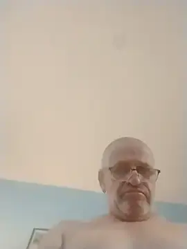 Stripchat Adult Webcam of Alleinzuhause