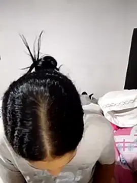 Stripchat Free Porn Cam of cieloo_777