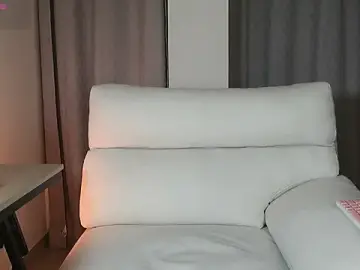 Stripchat Free Porn Cam of Mia_sweet80