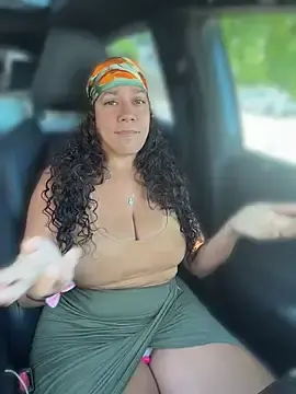 Stripchat Sex Cam of Bigbuttbrooklynn