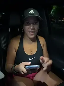 Stripchat Free Porn Cam of Bigbuttbrooklynn