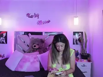 Stripchat Live Sex Cam of Karly_moon