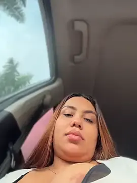 Stripchat Free Porn Cam of valeria2019hot