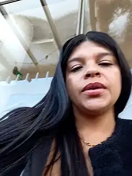 Stripchat Private Sex Chat of Layla-daring