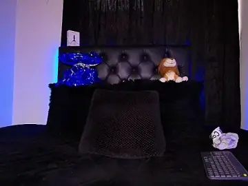 Stripchat Free Live Porn of James1lee_