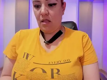 Stripchat Sex Cam of Sammy_owens_