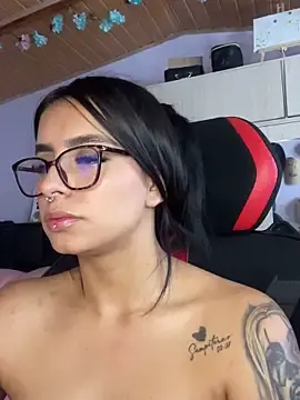 Stripchat Nude Webcam of Andreita_Jones