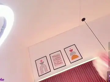 Stripchat Free Live Porn of saraa_romero
