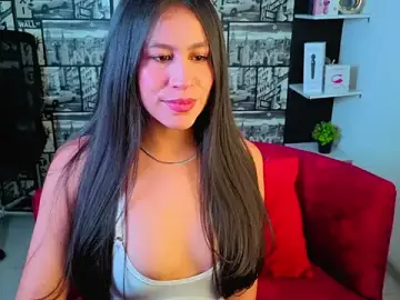 Stripchat Live Sex of EmiGomez_